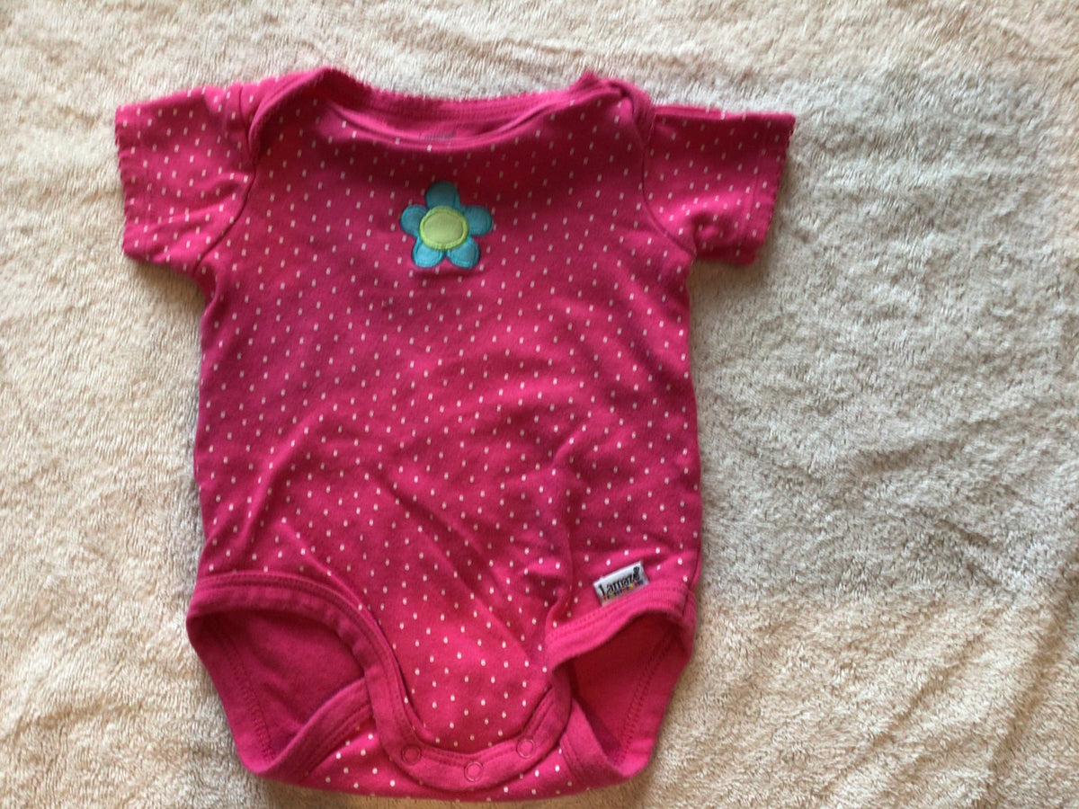 S/S Pink Polka Dots w/ Flower EUC - size Month - 0-3 / 3M