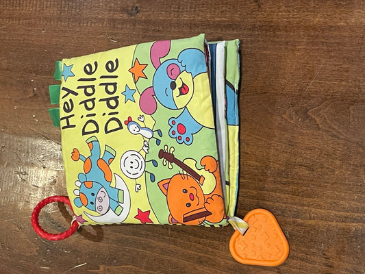Hey Diddle Diddle Sensory Book