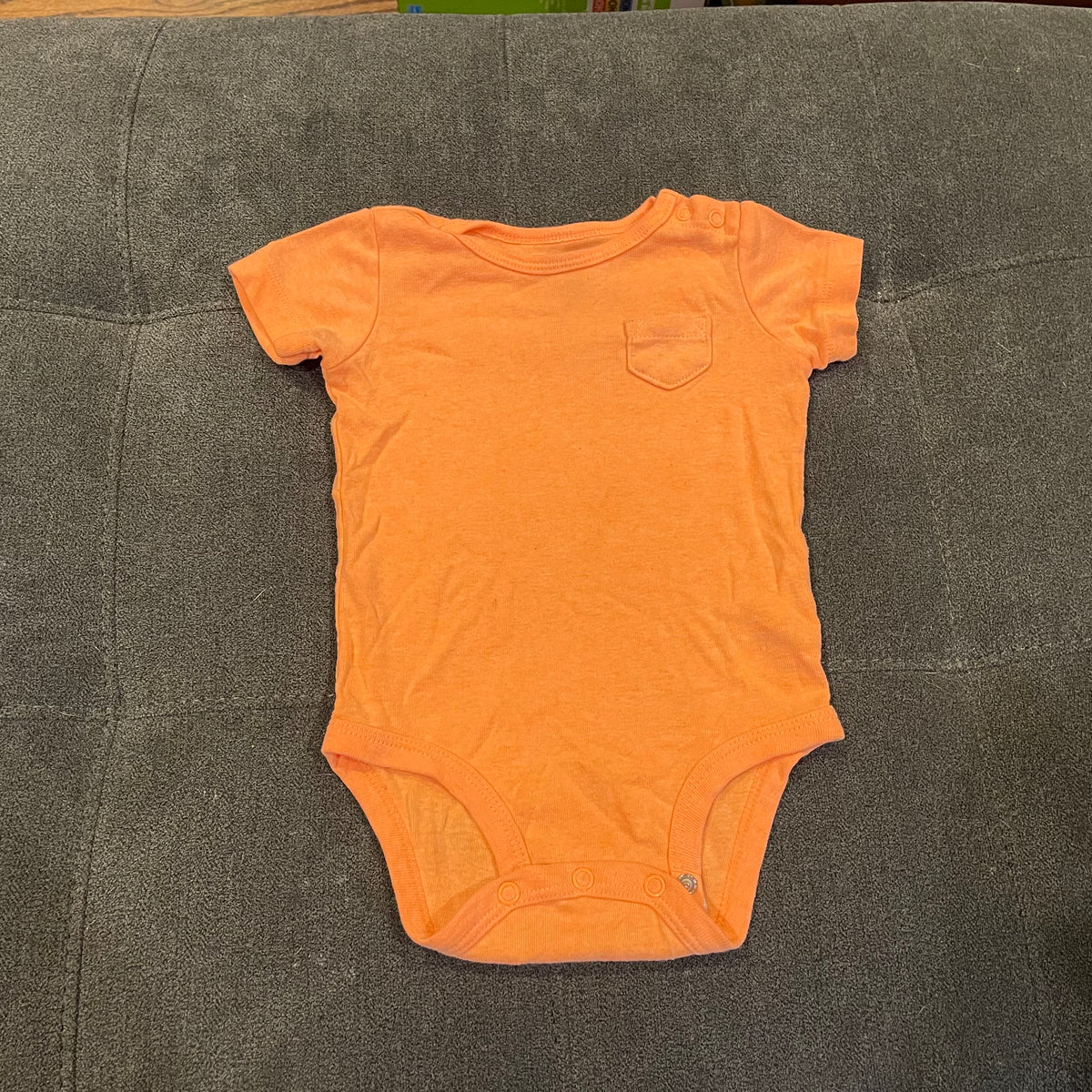 Carter's SS Orange w/ Pocket - size Month - 6-9 / 9M