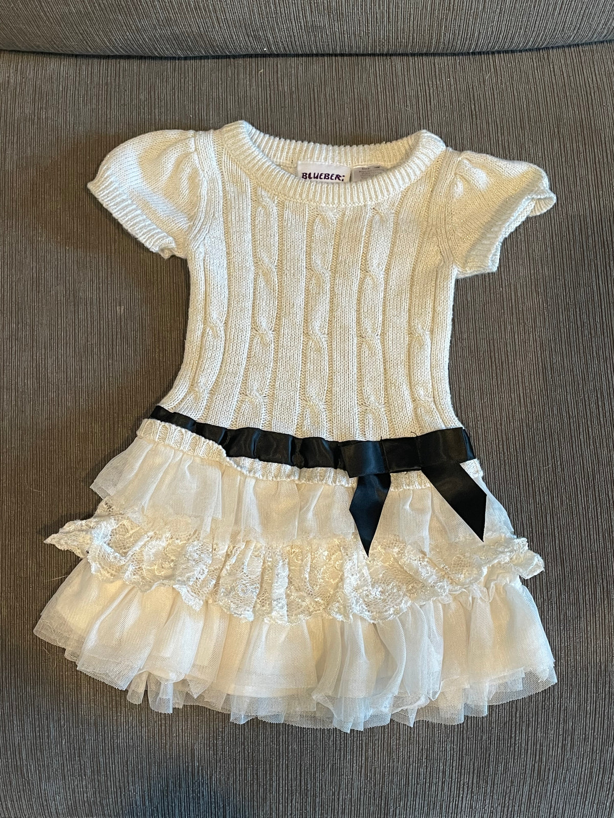 Cream SS Sweater Dress - size Month - 12-18 / 18M