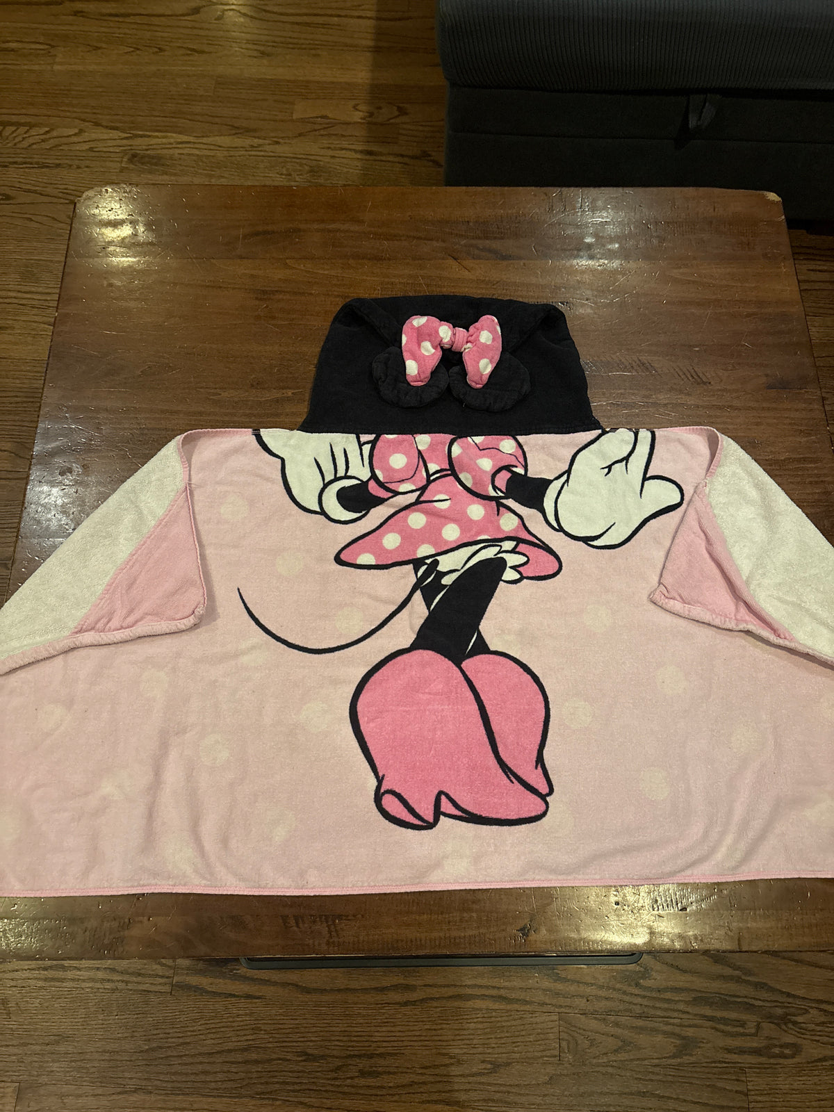 Pink Minnie Mouse Hooded Towel