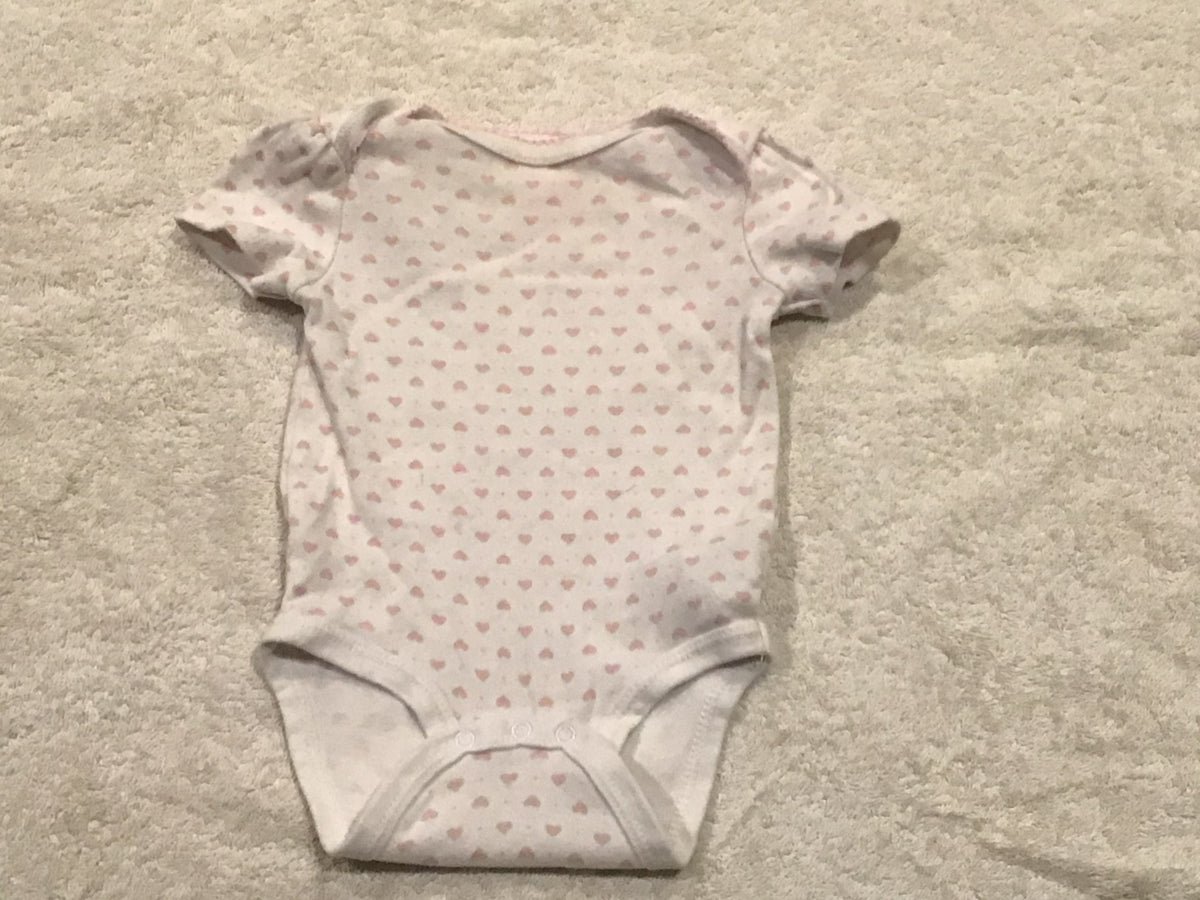 Circo S/S White Pink Hears GUC - size Month - 3-6 / 6M