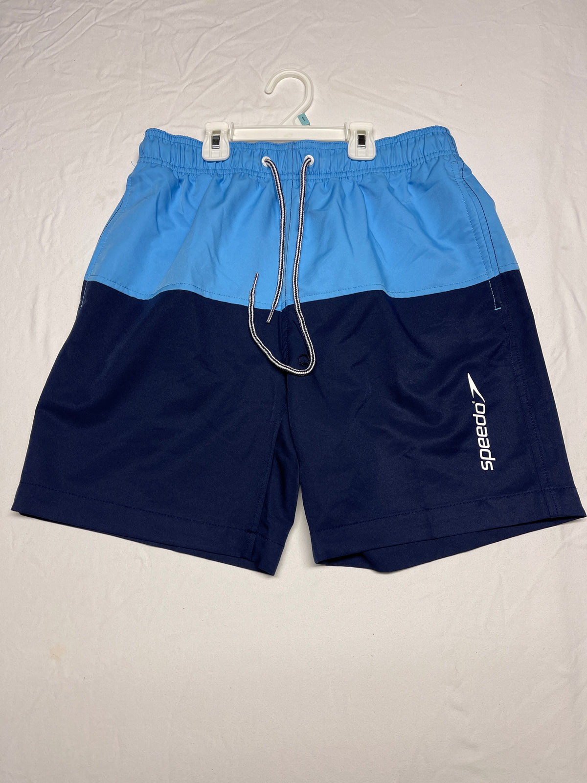 Speedo swim trunks navy/blue - size Teen/Men - S (29-31)