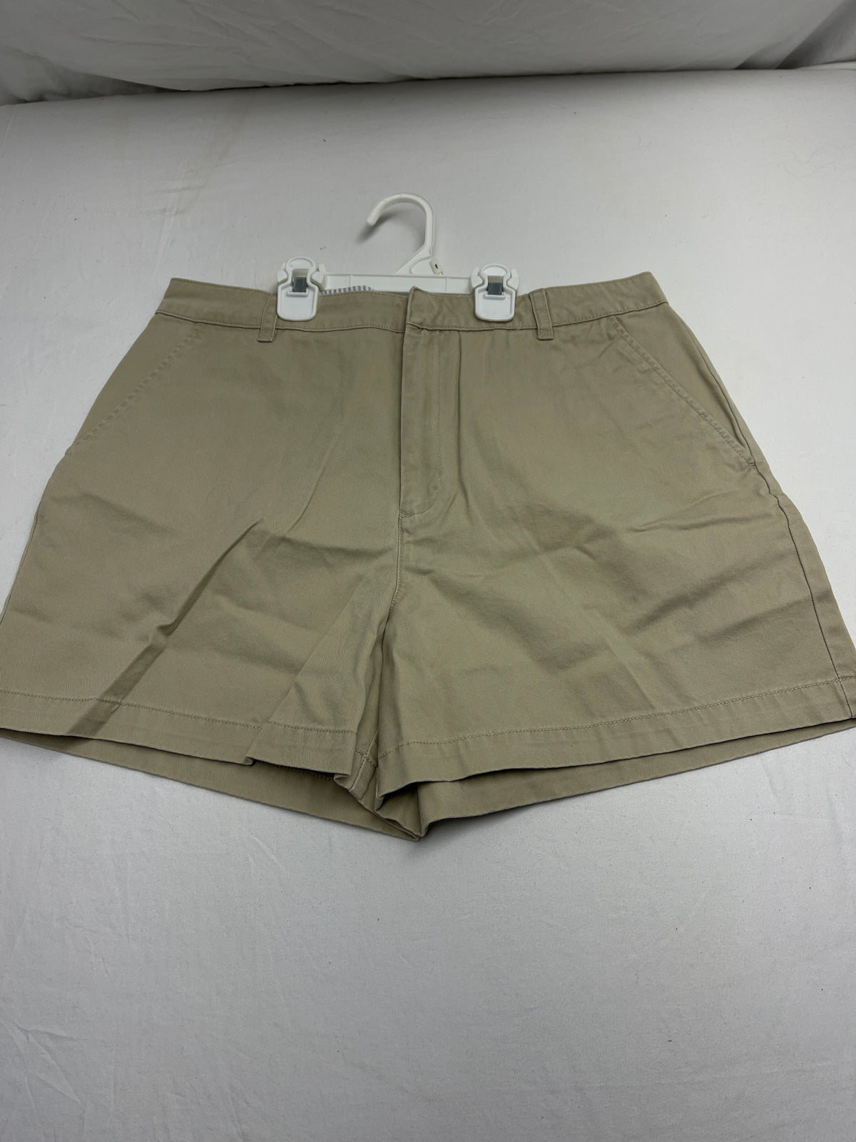 Tommy Hilfiger khaki shorts - size Women - L (12/14)