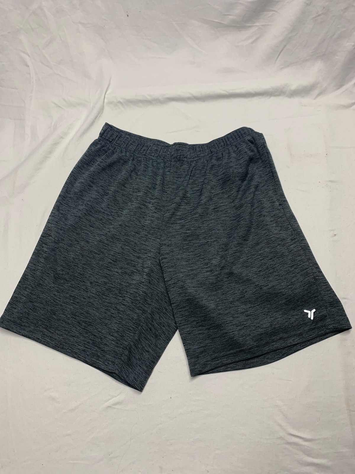 old navy active shorts like new grey - size Teen/Men - L (36-38)