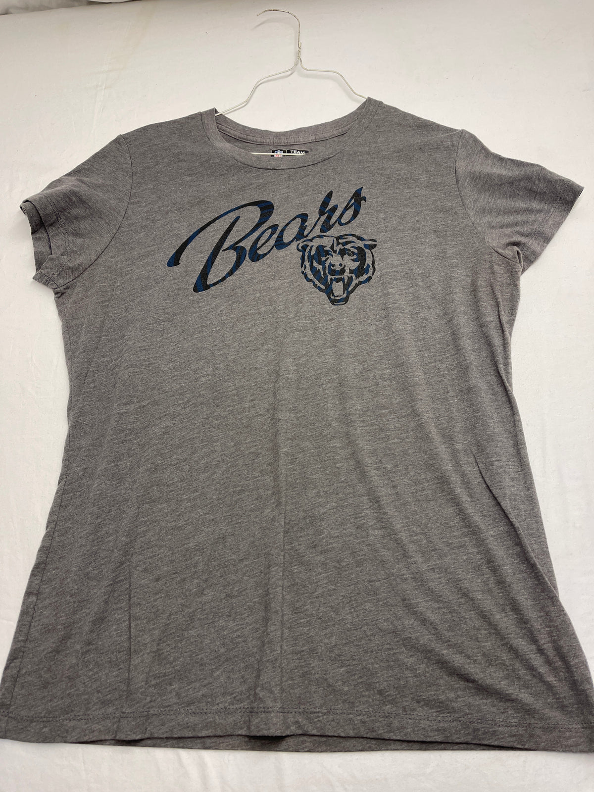 Bears s/s tshirt brand new - size Women - XL (16/18)