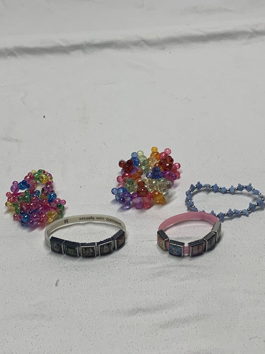 5 bracelets
