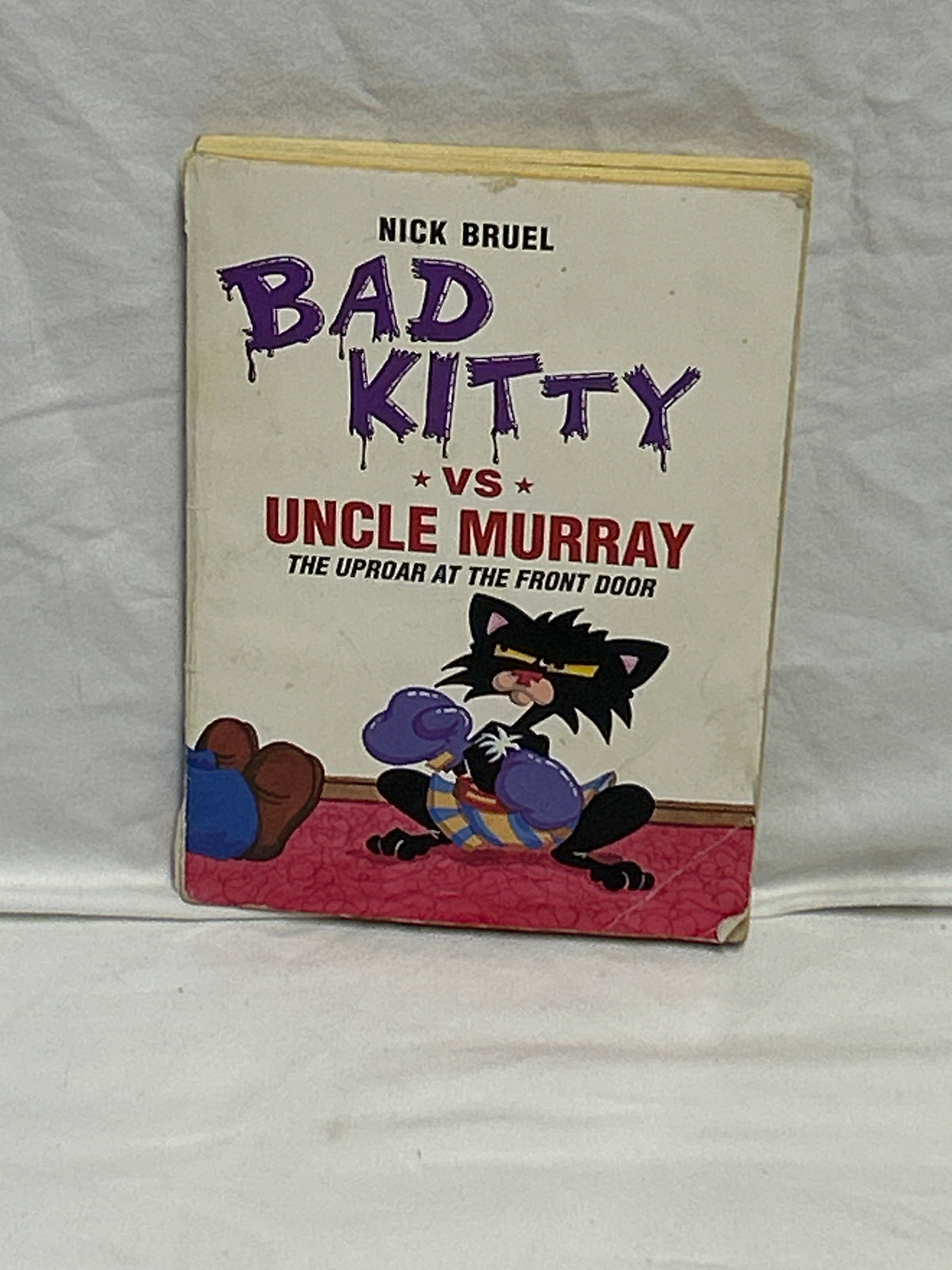 Bad Kitty vs Uncle Murray