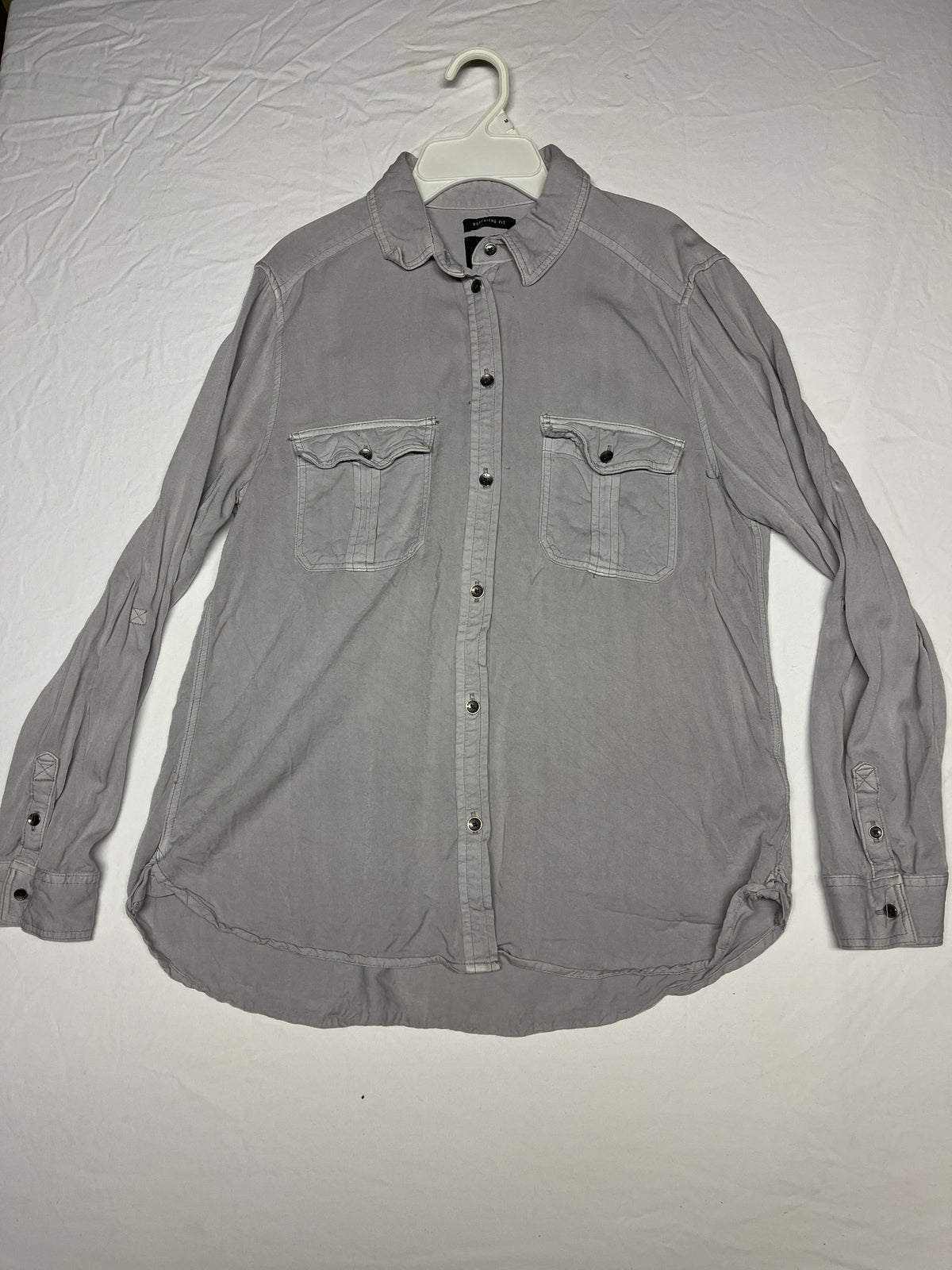 American Eagle boyfriend fit ls grey shirt - size Women - M (8/10)