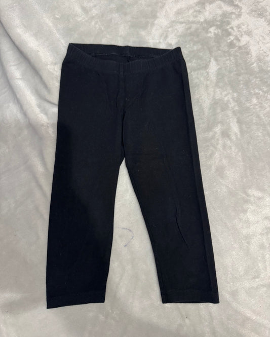Cat& Jack black capri Leggings - size Youth - 6 (S)