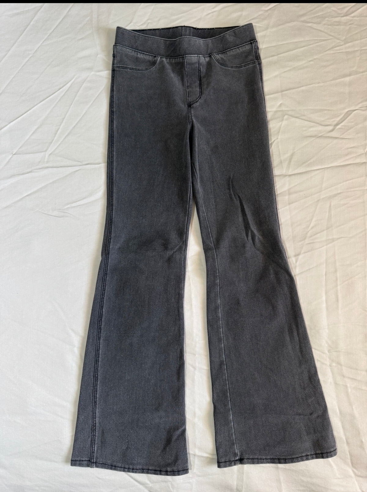 H&M black wash flare Jeggings - size Youth - 6 (S)