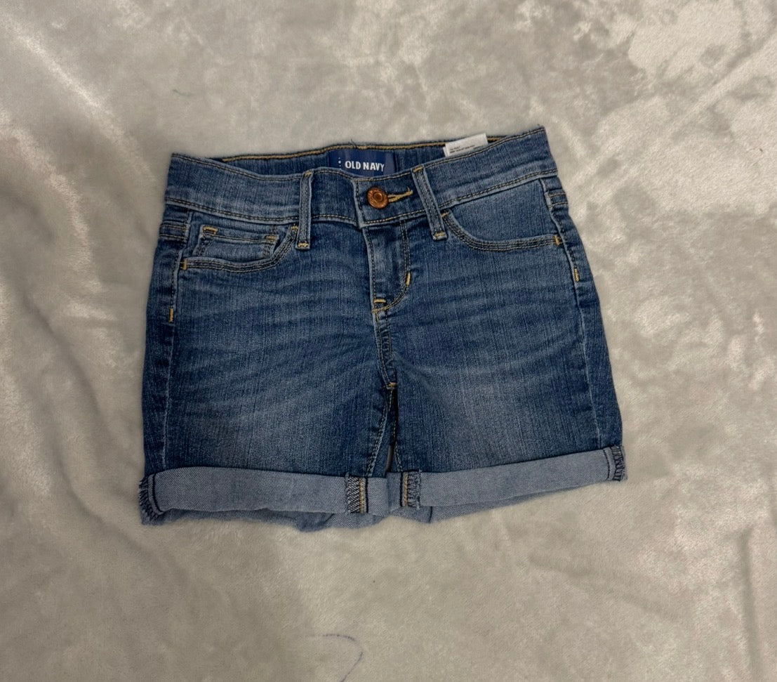 Old navy jean shorts - size Youth - 6 (S)