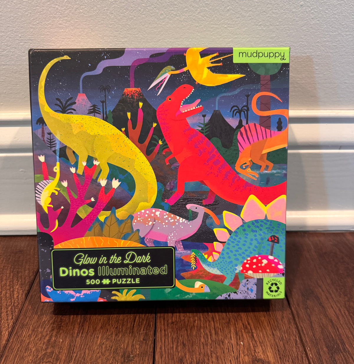 Dinosaur Puzzle NEW Glow in the Dark 500 pcs
