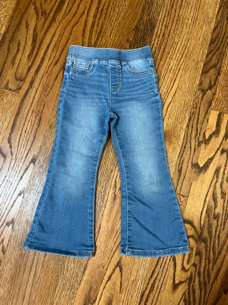 Flare Denim Pull On Jumping Beans 5T GUC - size Toddler - 5T