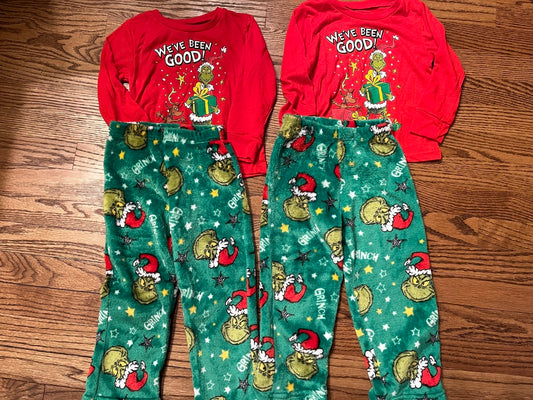 Grinch Holiday Pajamas VGUC Fleece Pants LS - size Toddler - 4T
