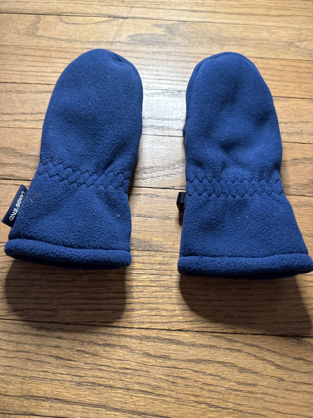 Fleece gloves EUC Size small lands end