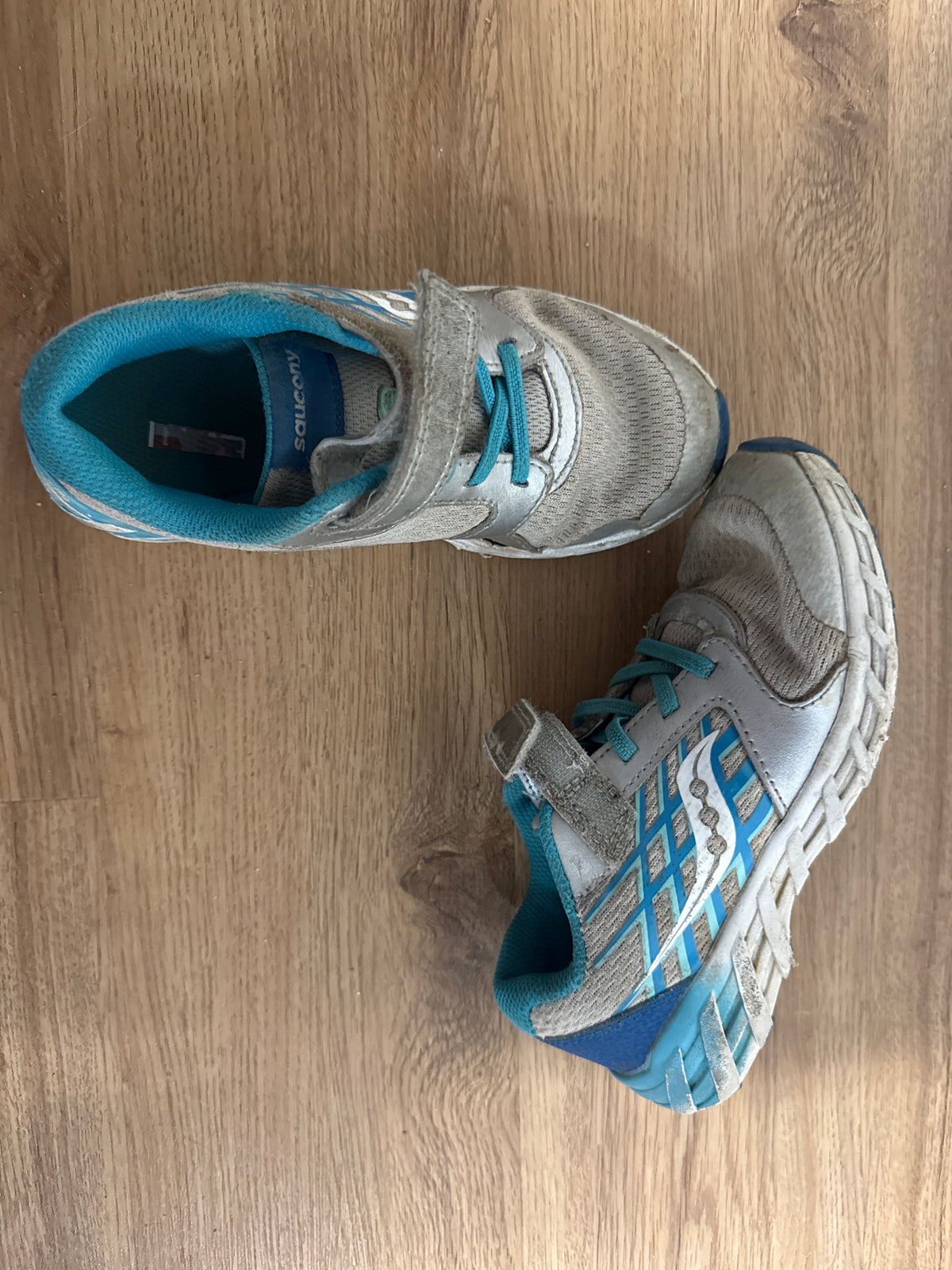 Saucony grey blue Velcro size 1.5 - size Shoes - Kids 1 1/2