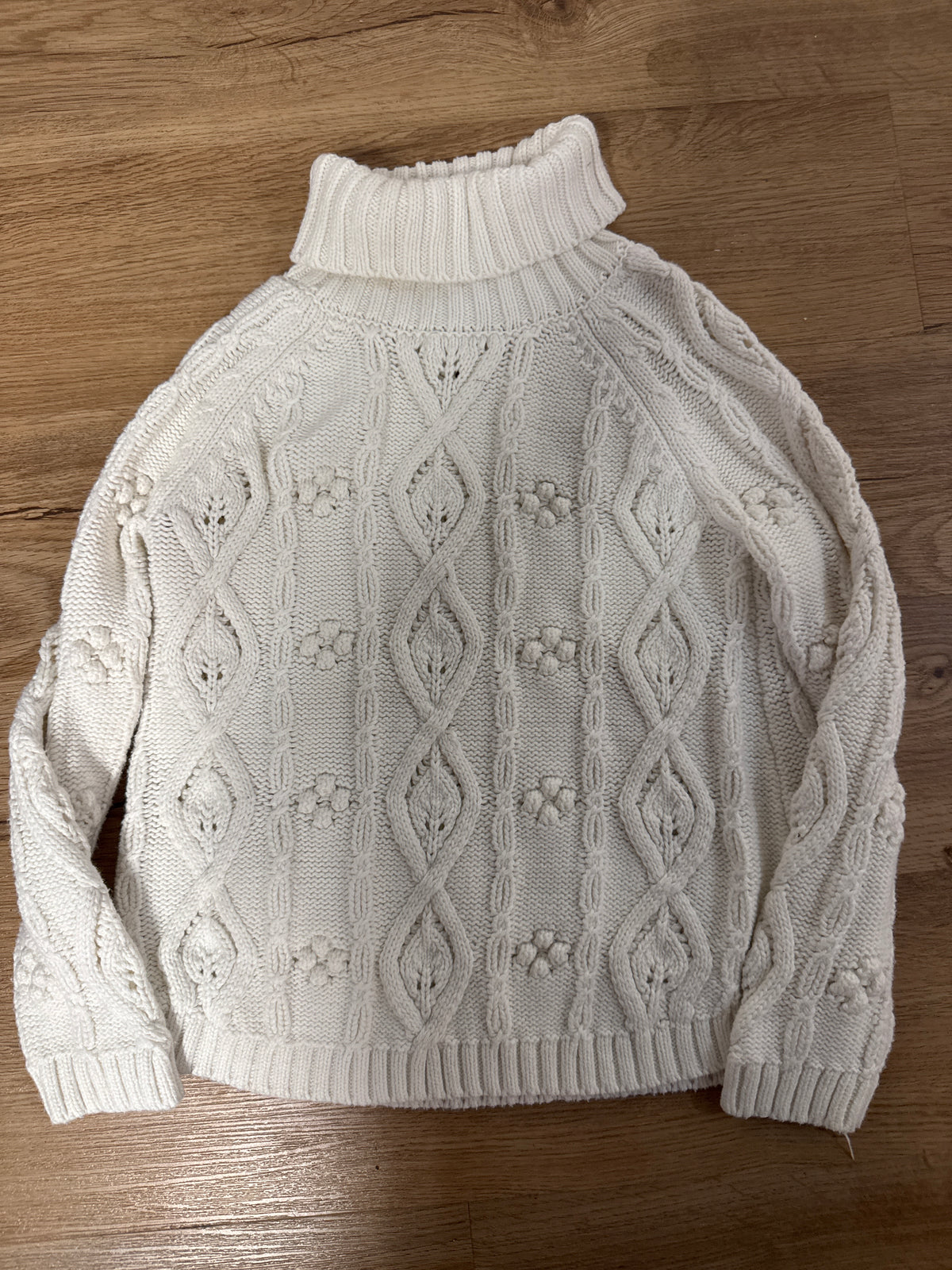 Turtleneck sweater GUC 5/6 - size Youth - 5 (XS)