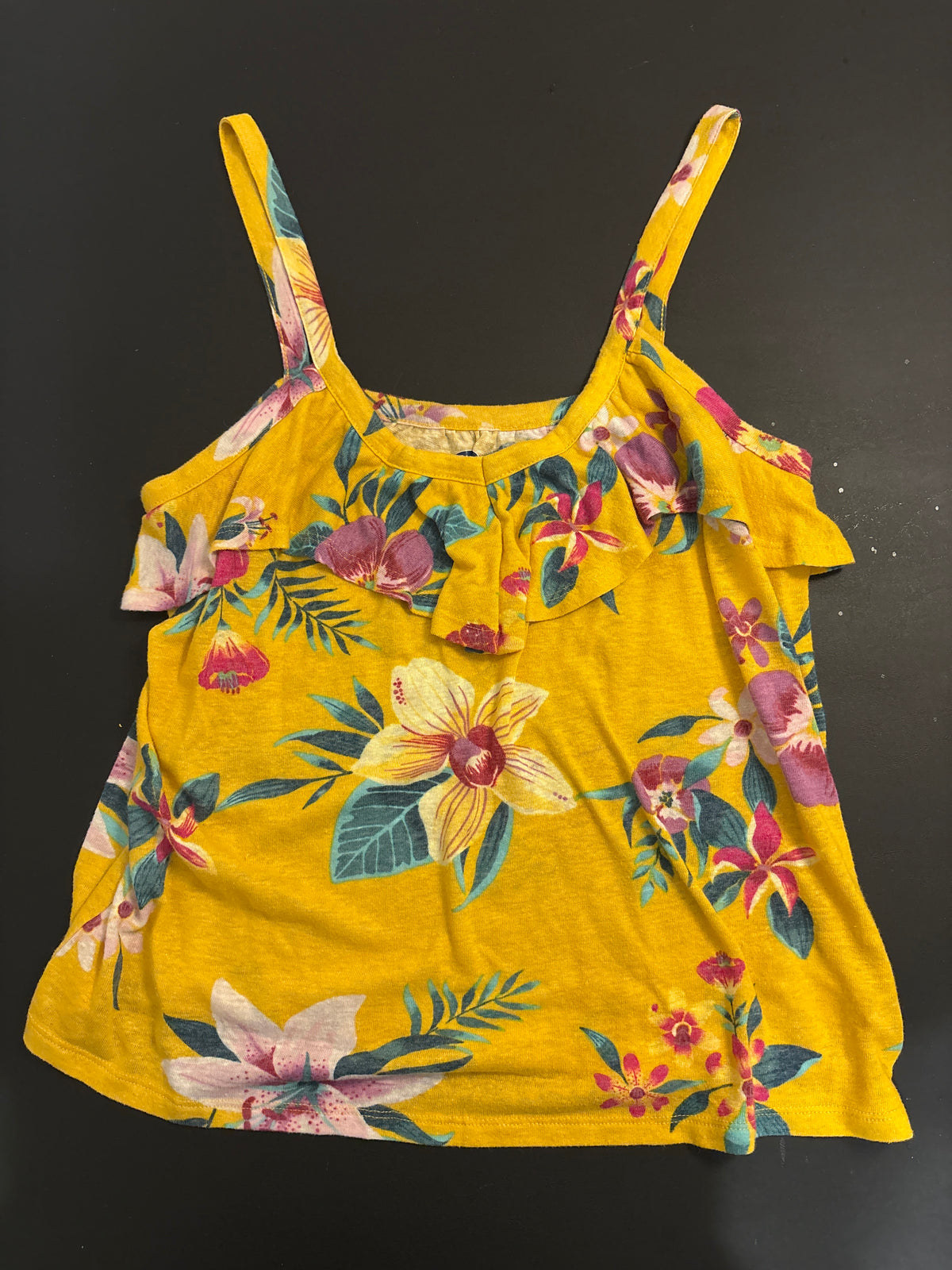 Old Navy yellow floral tank top - size Women - M (8/10)