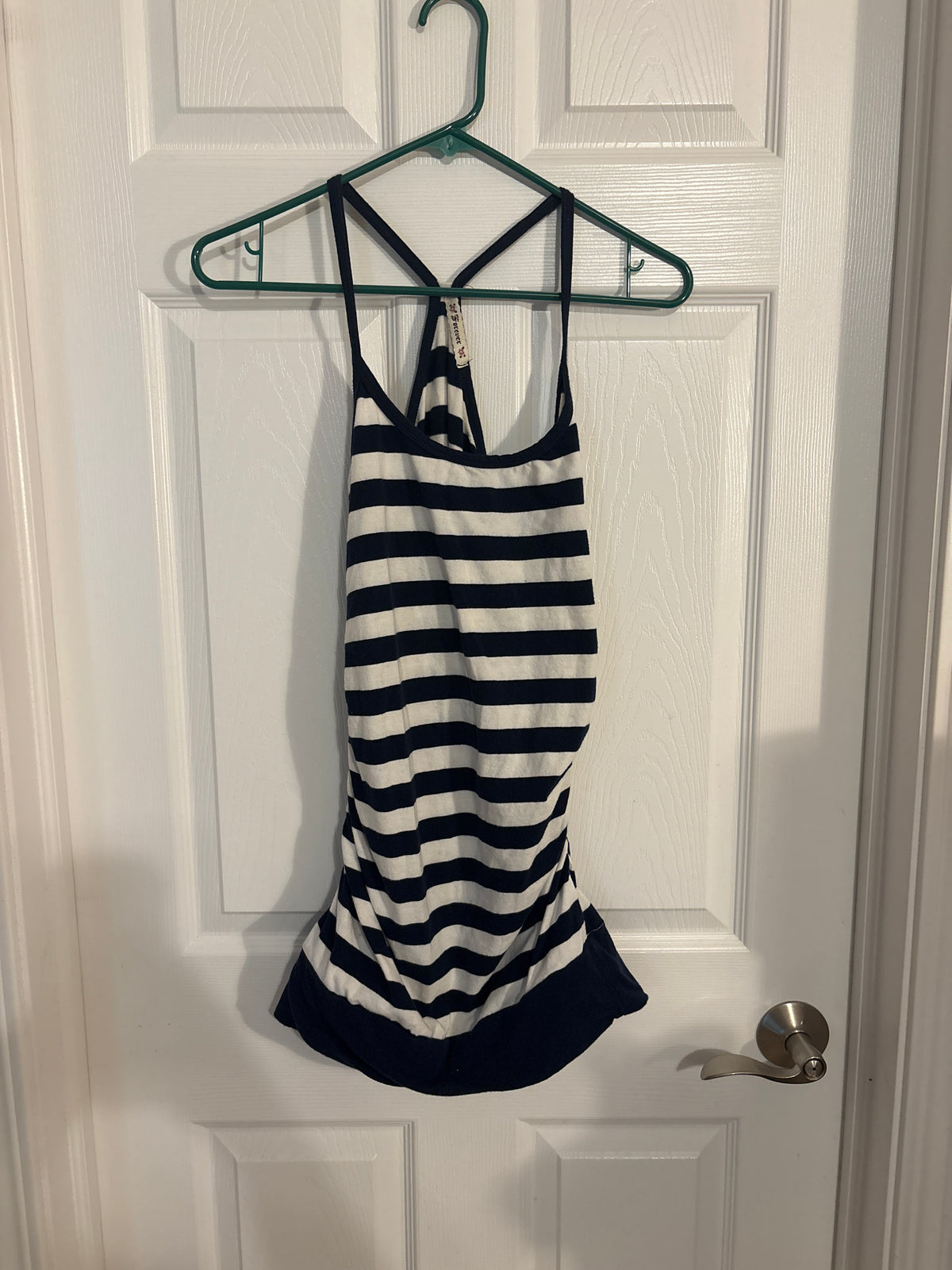 Navy & white striped tank top - size Women - M (8/10)