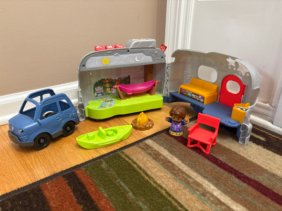Little People Camper set (w/ dog, not in pic)