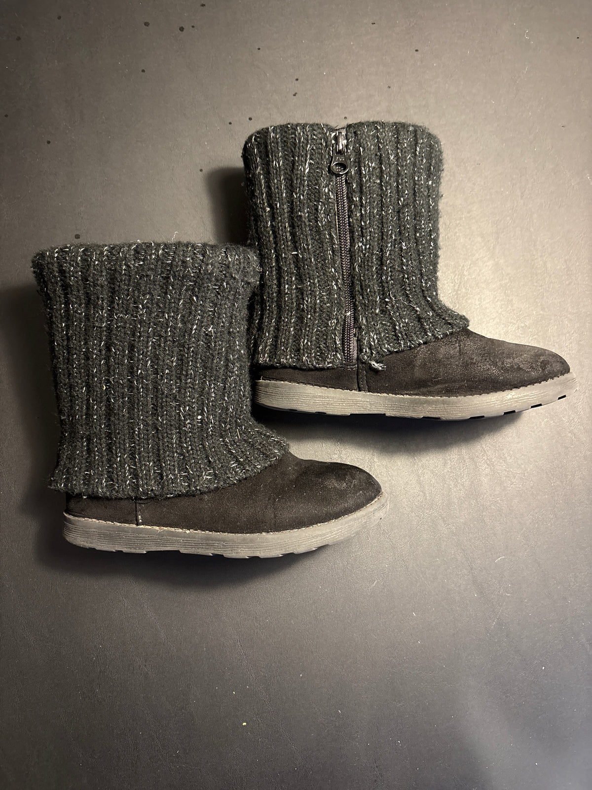 Black sweater boots size 13 Cat & Jack - size Shoes - Kids 13
