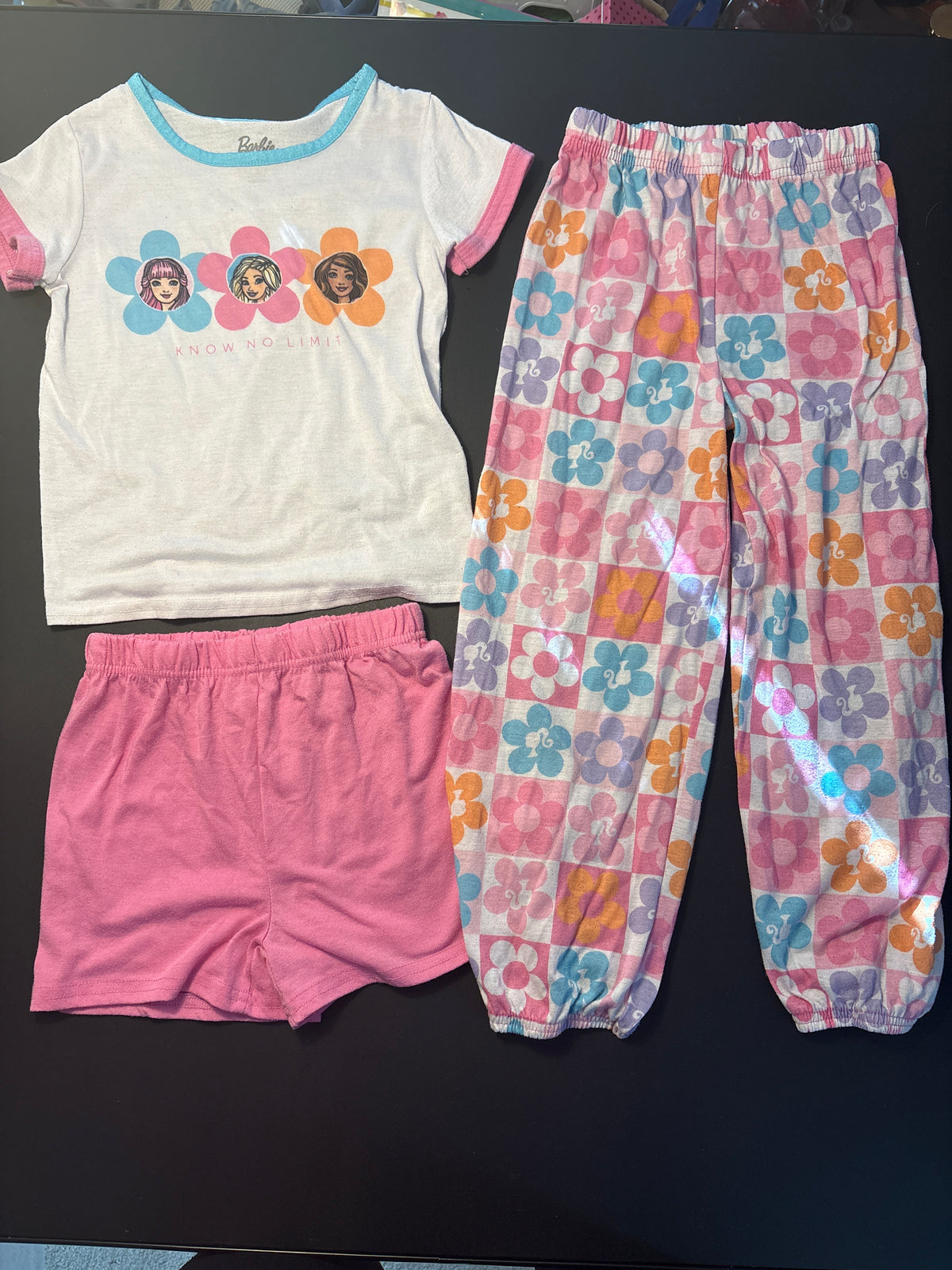 Barbie 3 piece pj set Shorts and pants - size Youth - 6 (S)
