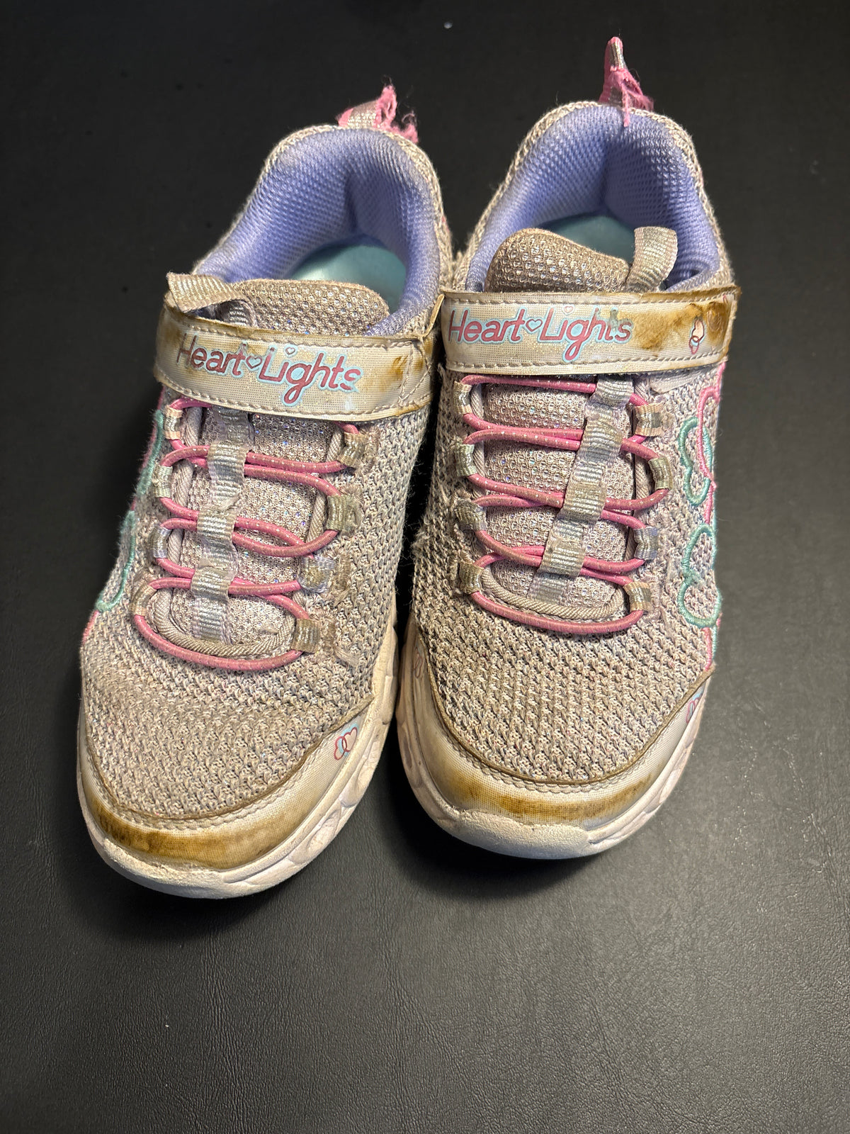 Heart Lights tennis shoe Size 1 - size Shoes - Kids 1