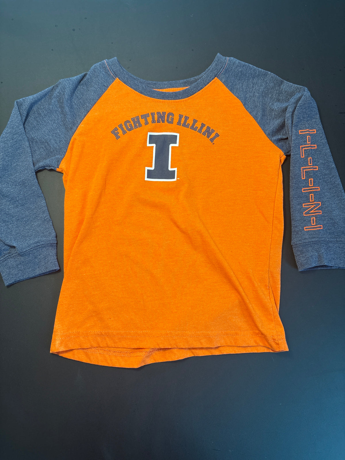 Fighting Illini 3/4 blue & orange shirt - size Toddler - 5T