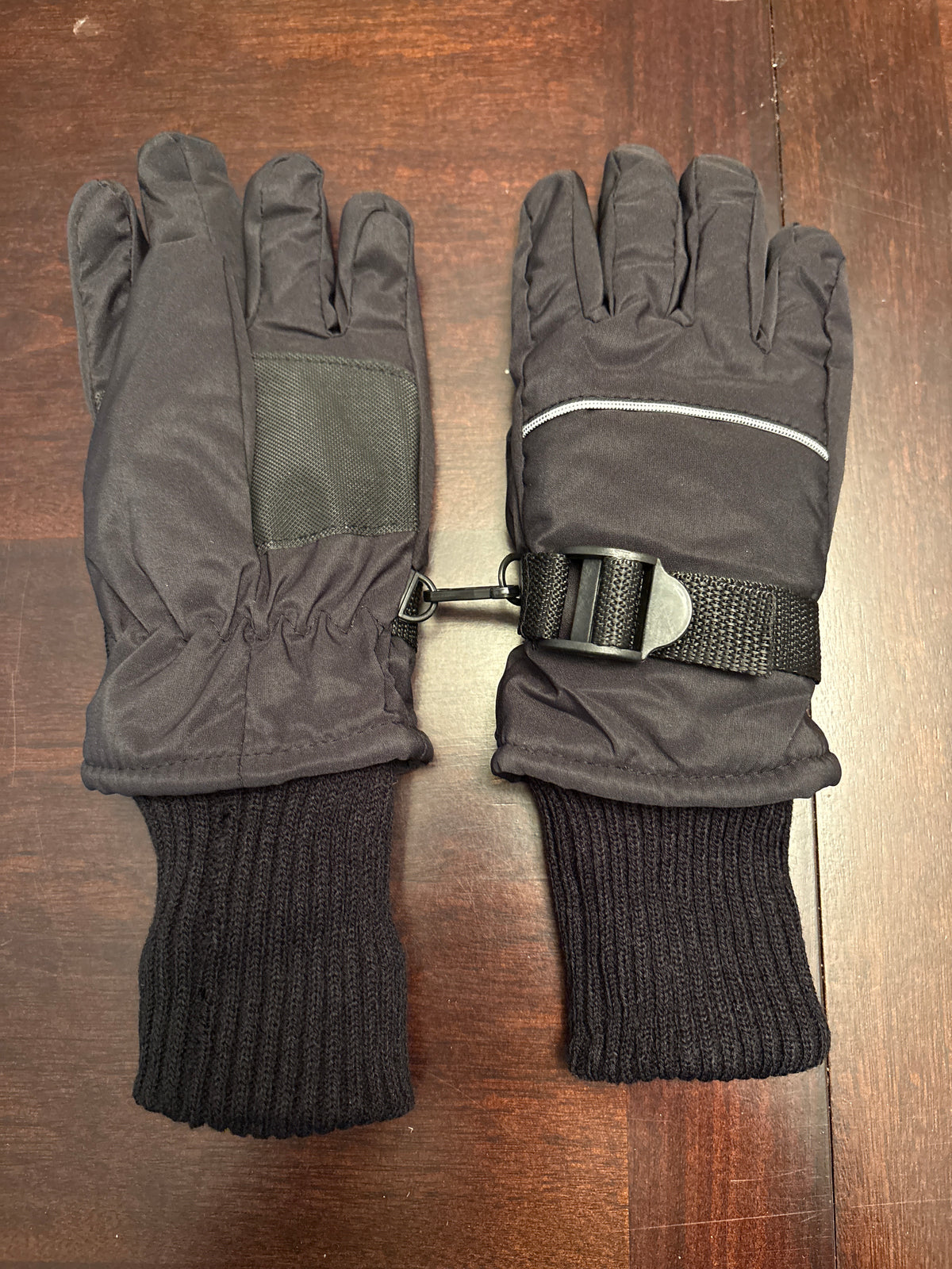NWOT black waterproof glove Kids XS 2-5years