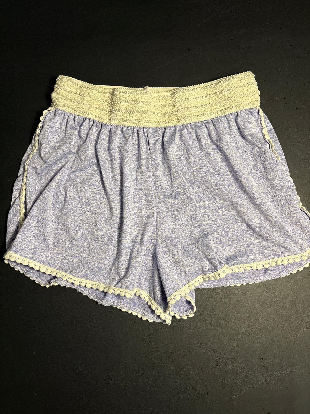 Light purple lounge shorts - size Junior - L (11/13)
