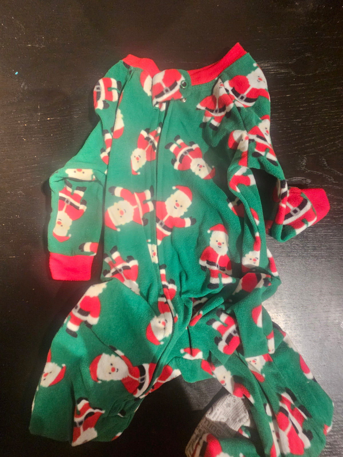 Santa Footy Pajamas GUC - size Month - 9-12 / 12M