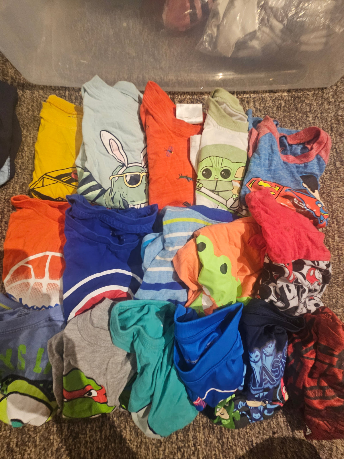 3T boy t-shirts GUC Lot of 16 - size Toddler - 3T