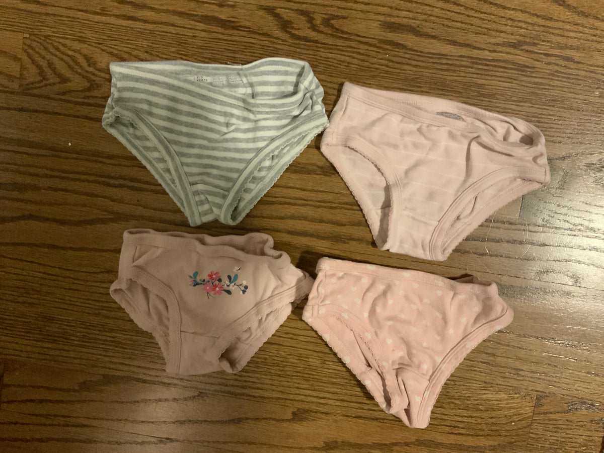 Gap underwear (4 pair)