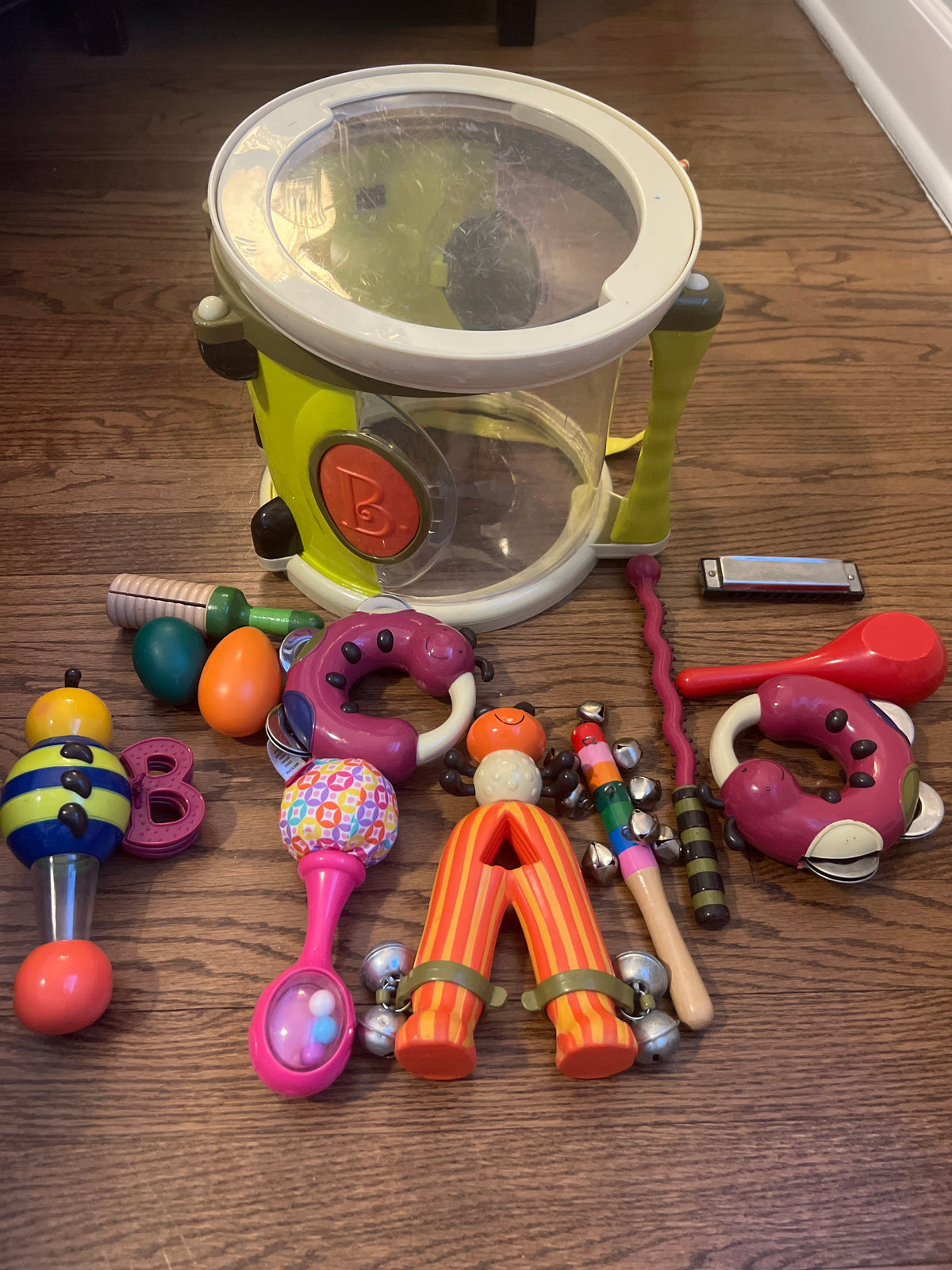Musical instrument set 13 different instruments