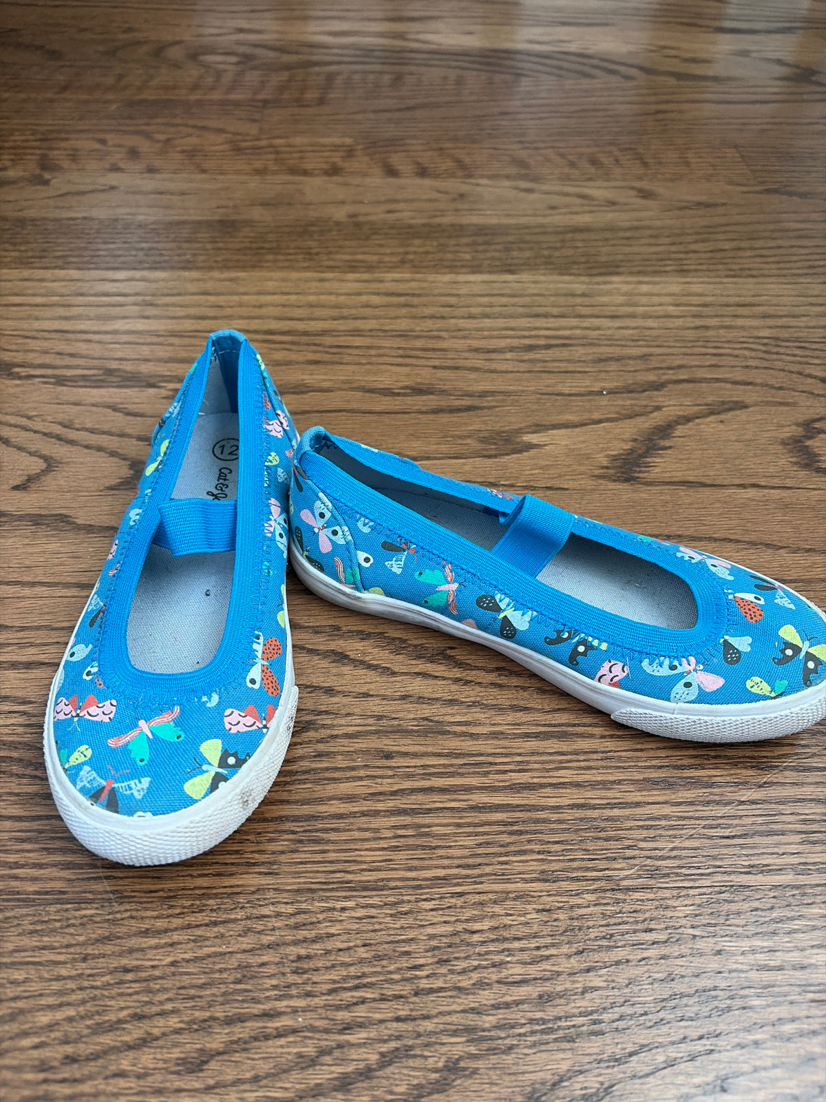 Cat & Jack butterfly Mary Jane's - size Shoes - Kids 12