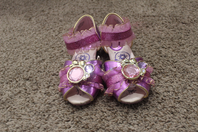 Disney Rapunzel Shoes - size Shoes - Toddler 11