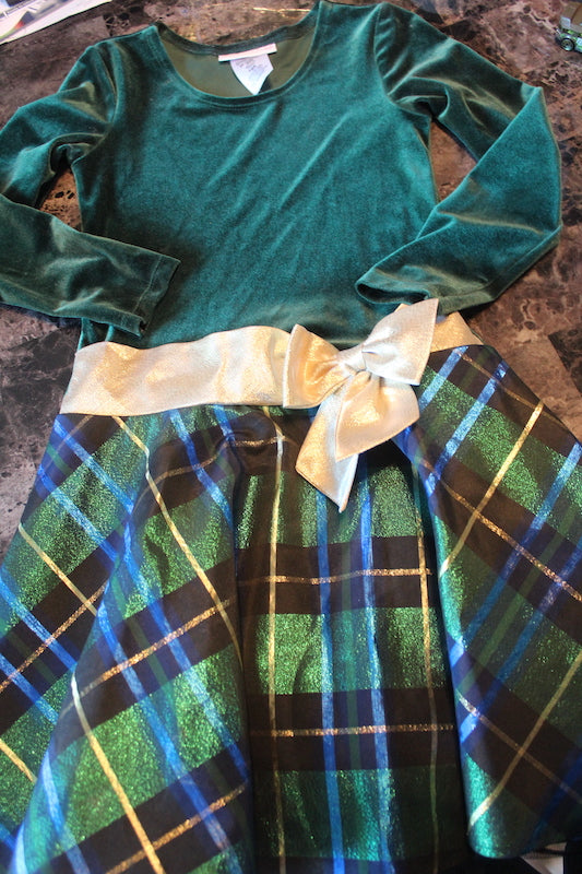 Holiday Dress - size Youth - 6 (S)