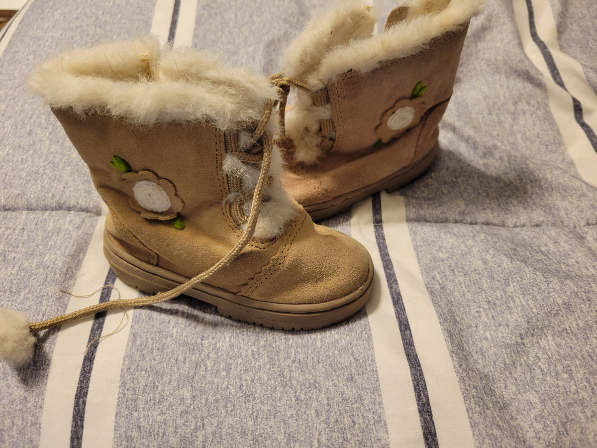 Brown flower boots - size Shoes - Toddler 5