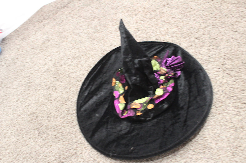 Black Witch Hat