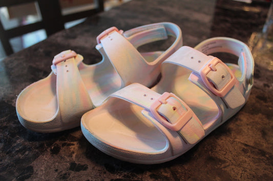 Pink Sandals - size Shoes - Kids 12