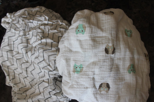 2 crib sheets owls & stripes