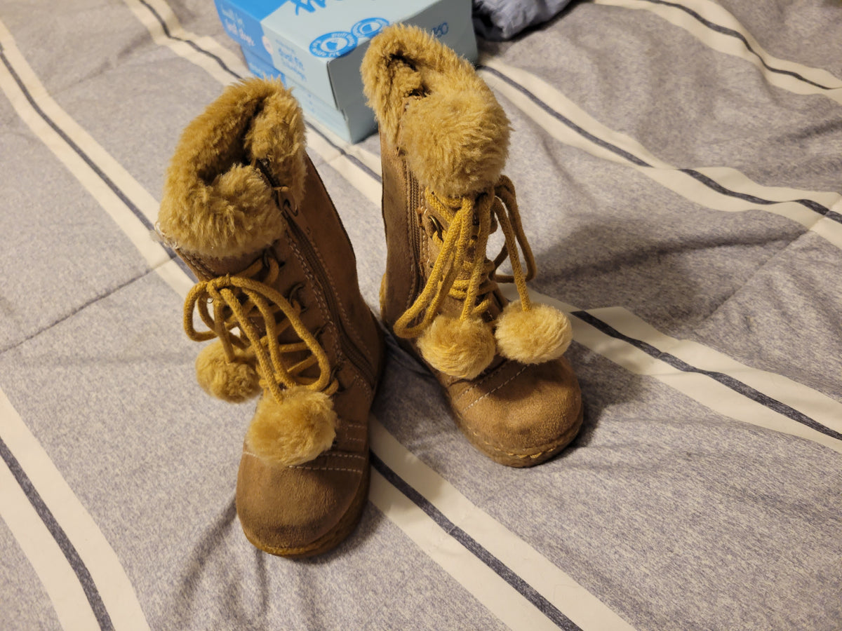 Tall brown boots - size Shoes - Toddler 5