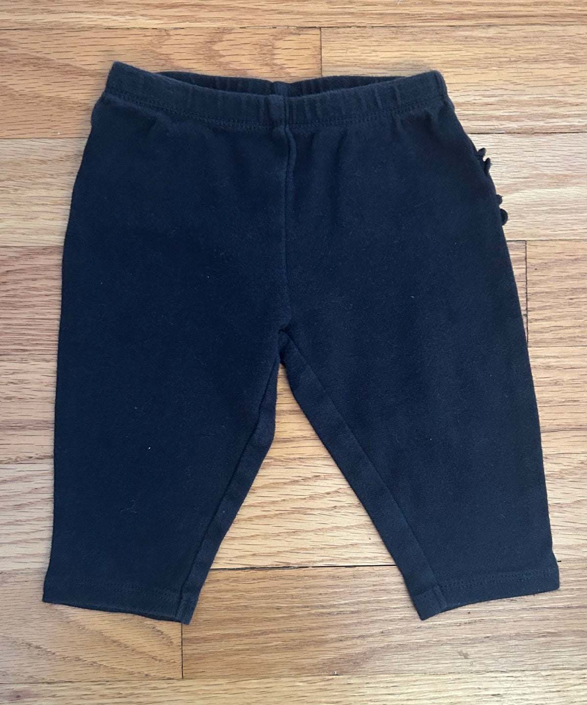 Carters Black Ruffle Butt Leggings (6M) - size Month - 3-6 / 6M
