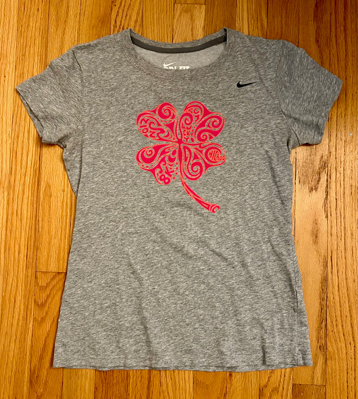 Nike Dri Fit Chicago Athletic Top - size Women - M (8/10)