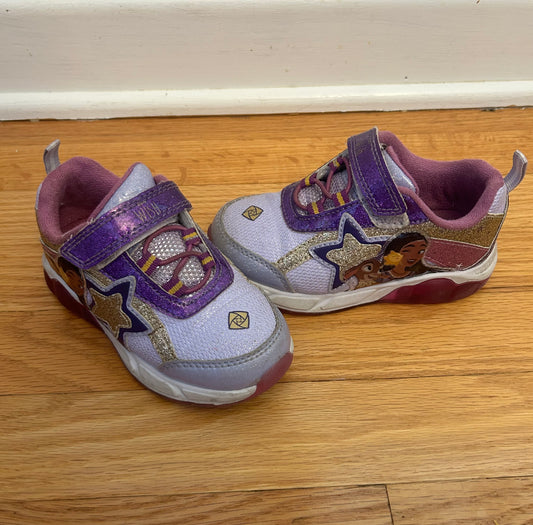 Wish Purple Light Up Gym Shoes - size Shoes - Toddler 8