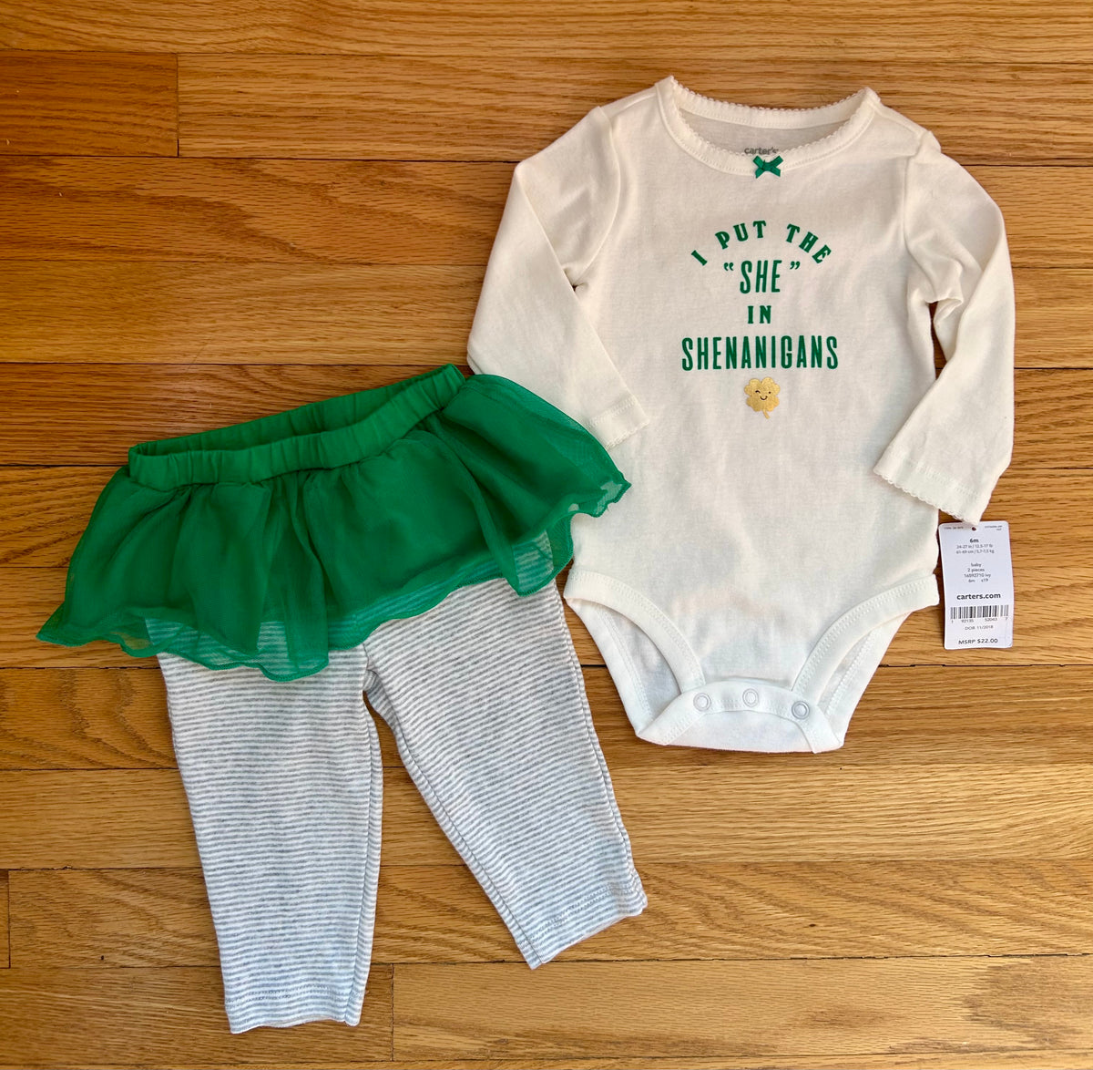 Carters St Patrick's Day Onesie & Pants NEW (6M) - size Month - 3-6 / 6M