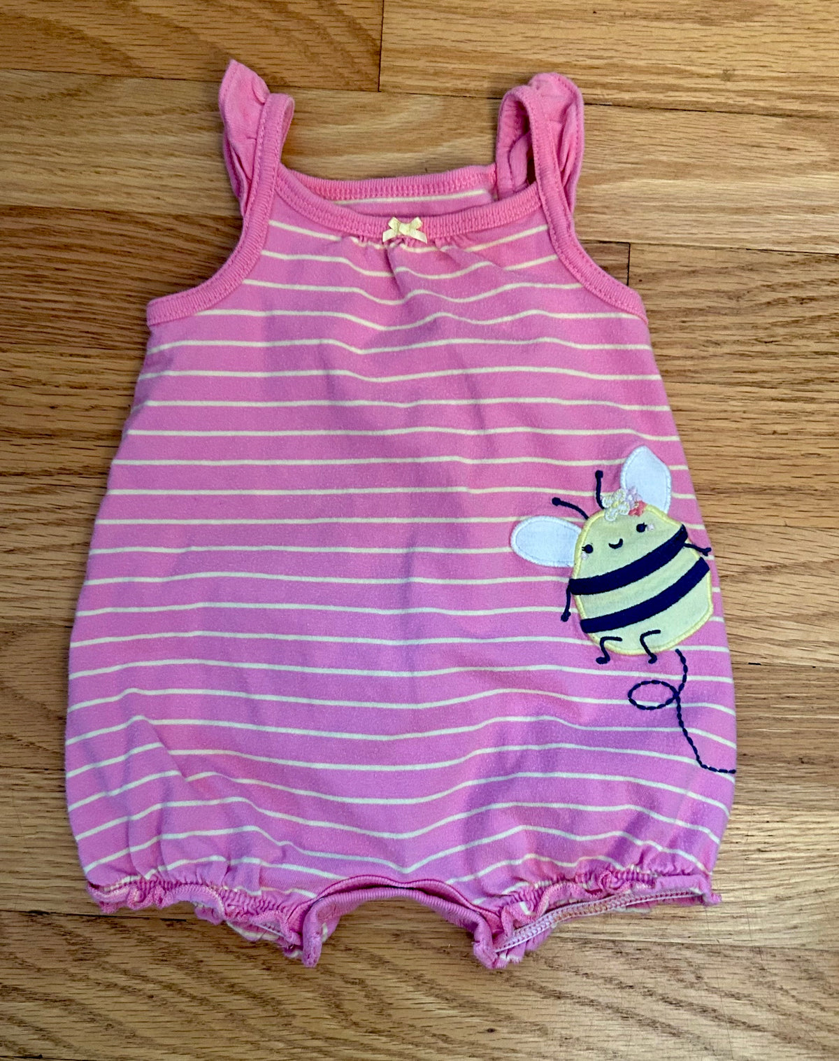 Carters Bee Romper - size Month - 0-3 / 3M