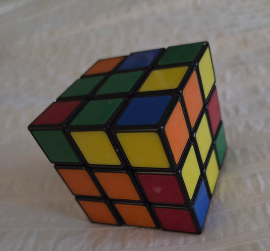 RUBIKS Cube