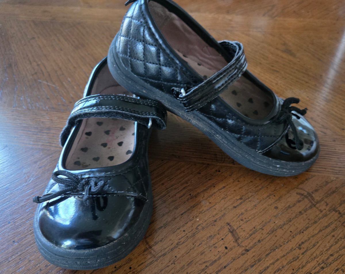 Carters Black Dress Shoe Velcro strap closure - size Shoes - Toddler 10
